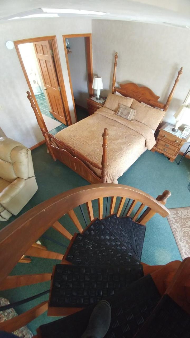 Snug Harbor Inn Sturgeon Bay Ngoại thất bức ảnh