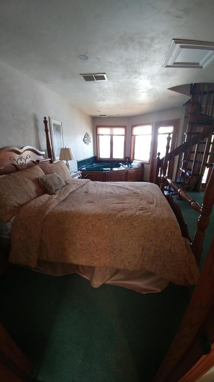 Snug Harbor Inn Sturgeon Bay Ngoại thất bức ảnh