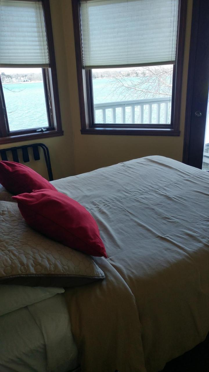 Snug Harbor Inn Sturgeon Bay Ngoại thất bức ảnh