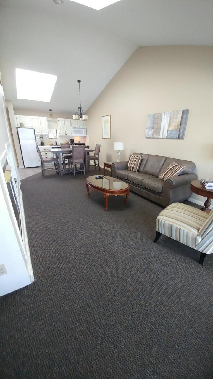Snug Harbor Inn Sturgeon Bay Ngoại thất bức ảnh